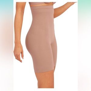 SPANX High Power Short Shapewear size Medium